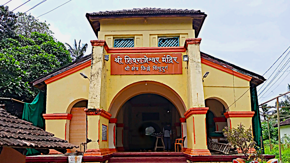 20.5 km from stay surrounded by local houses