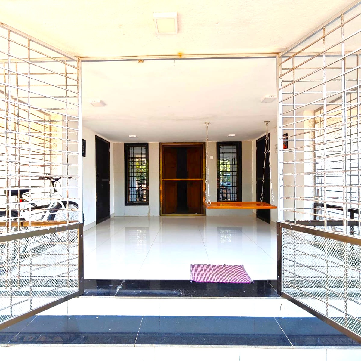 WhatsApp Image 2026-04-10 at 13.37.56