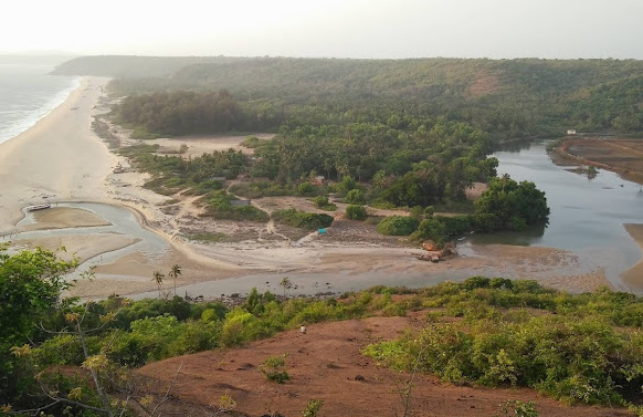 Dabholi Beach, 19 Beaches in Malvan You Shouldn’t Miss